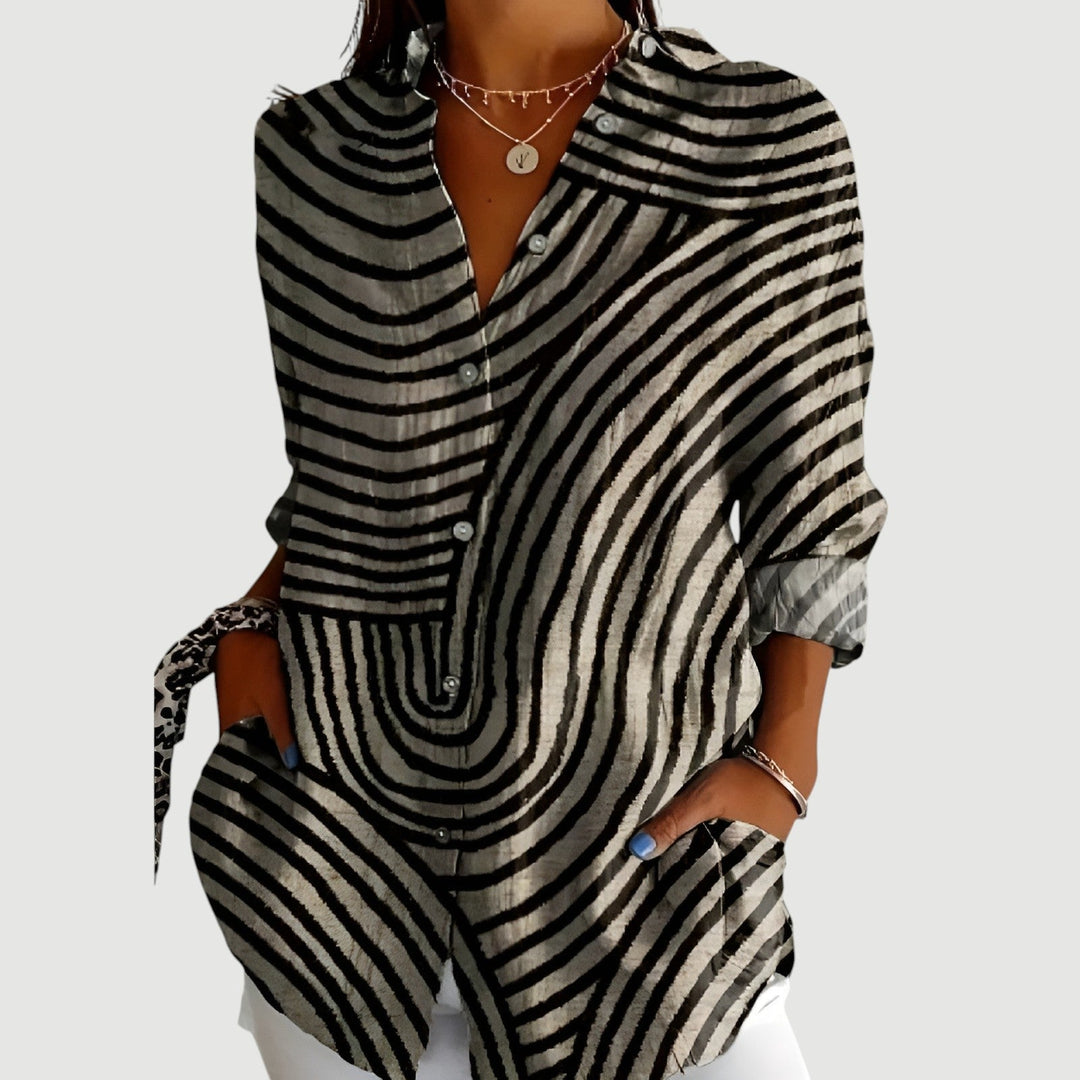 Lelia | Blouse with Colorful Design