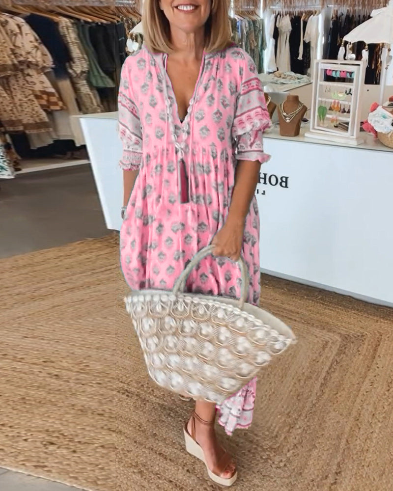 Cherry | Patterned midi dress with V-neck and balloon sleeves Elegant