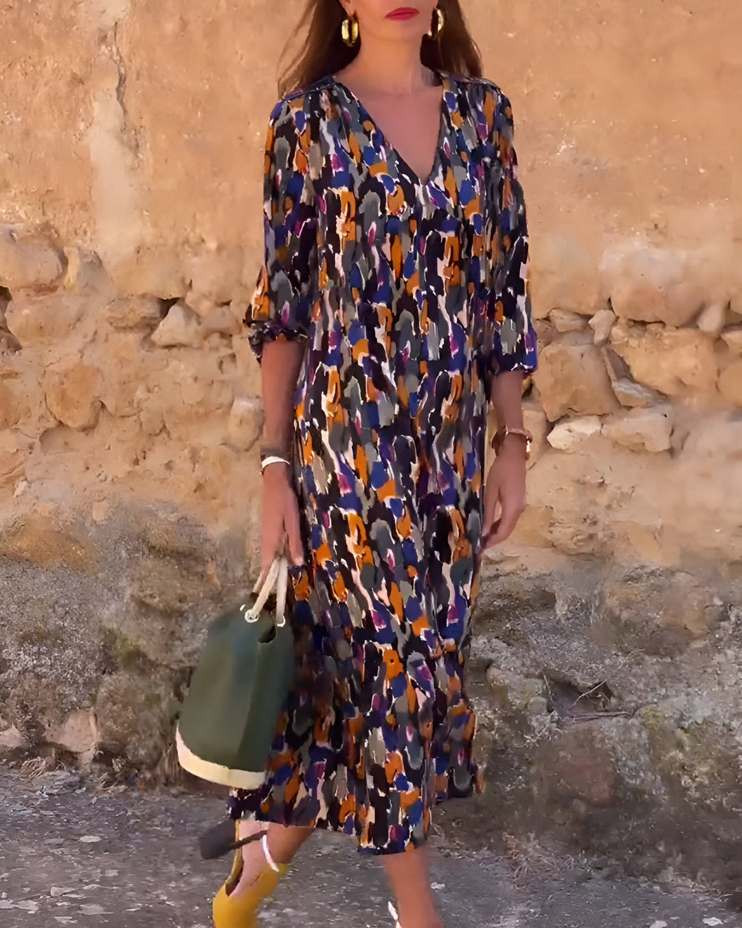 Sadie | Long V-neck dress with retro pattern