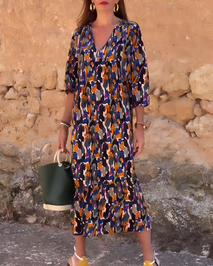 Sadie | Long V-neck dress with retro pattern