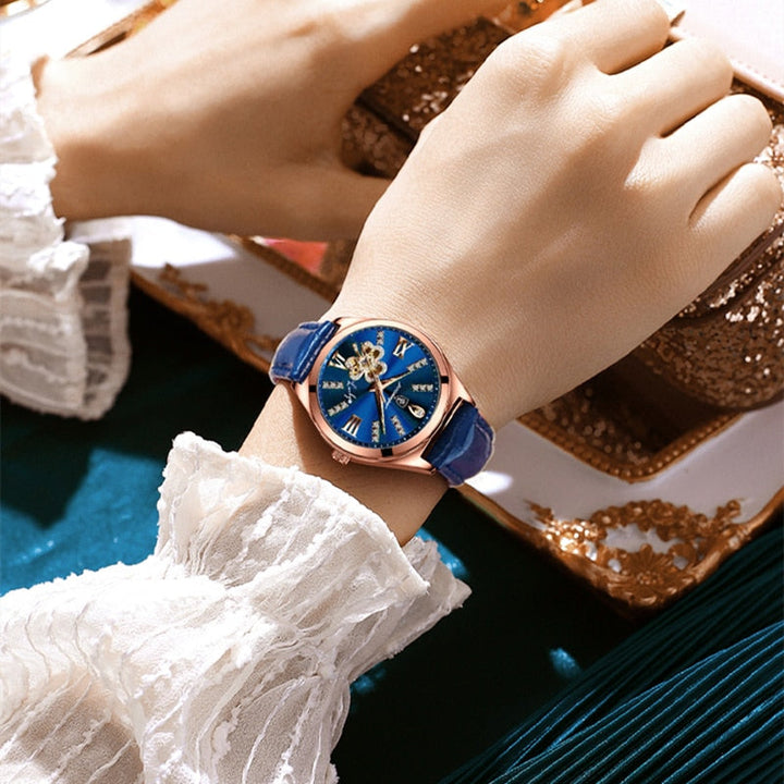 Moon phase dial bracelet watch