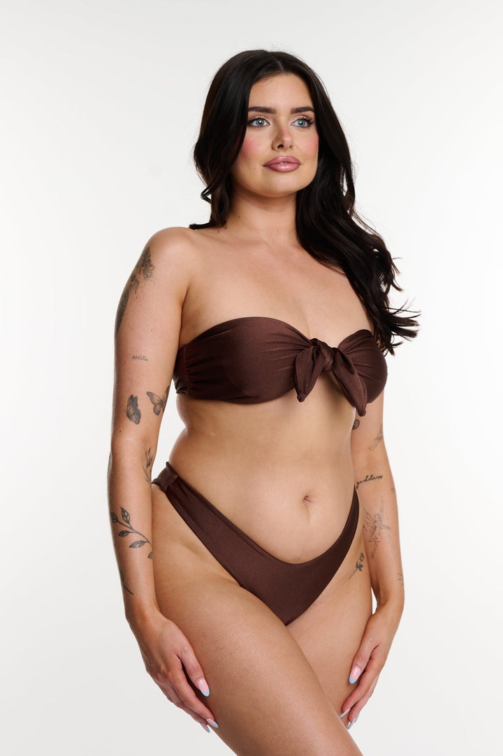Bikini Loren