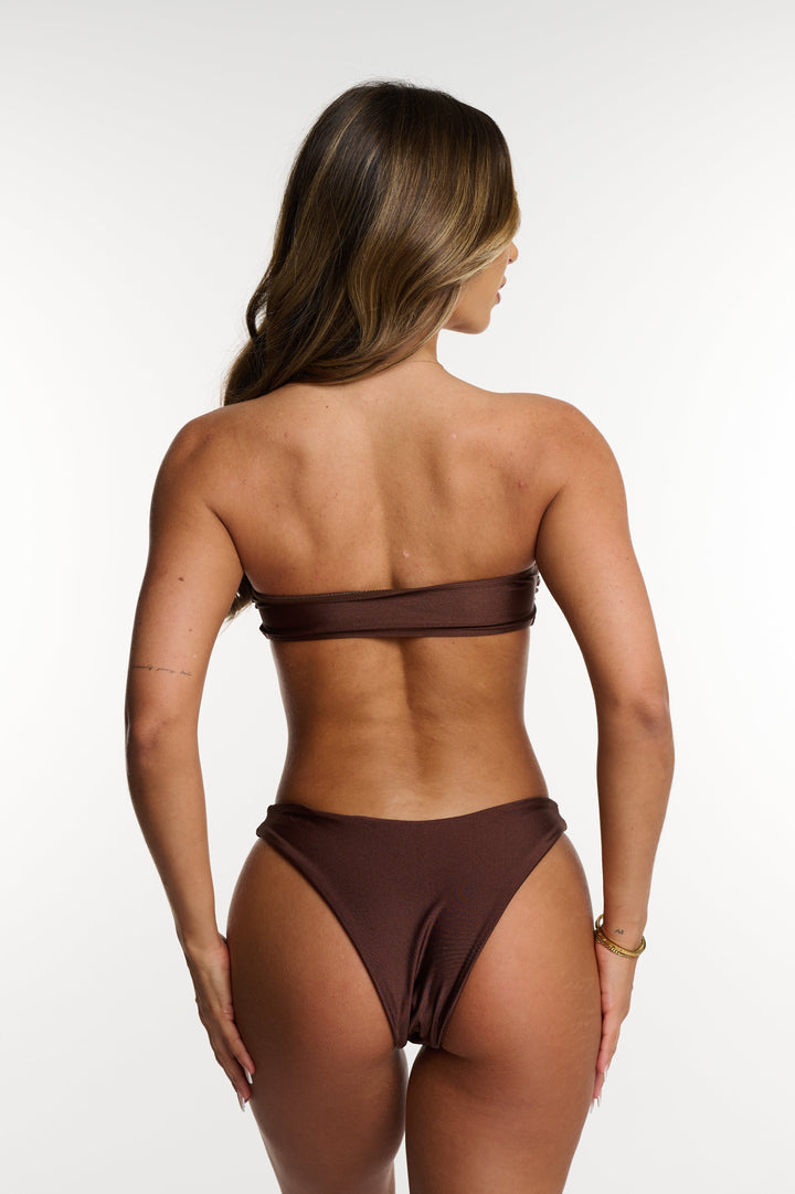 Bikini Loren