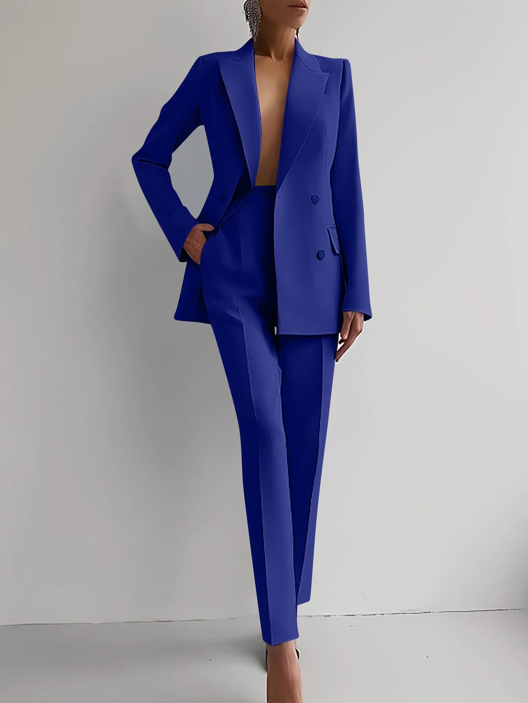 Kristen | Elegant Suit