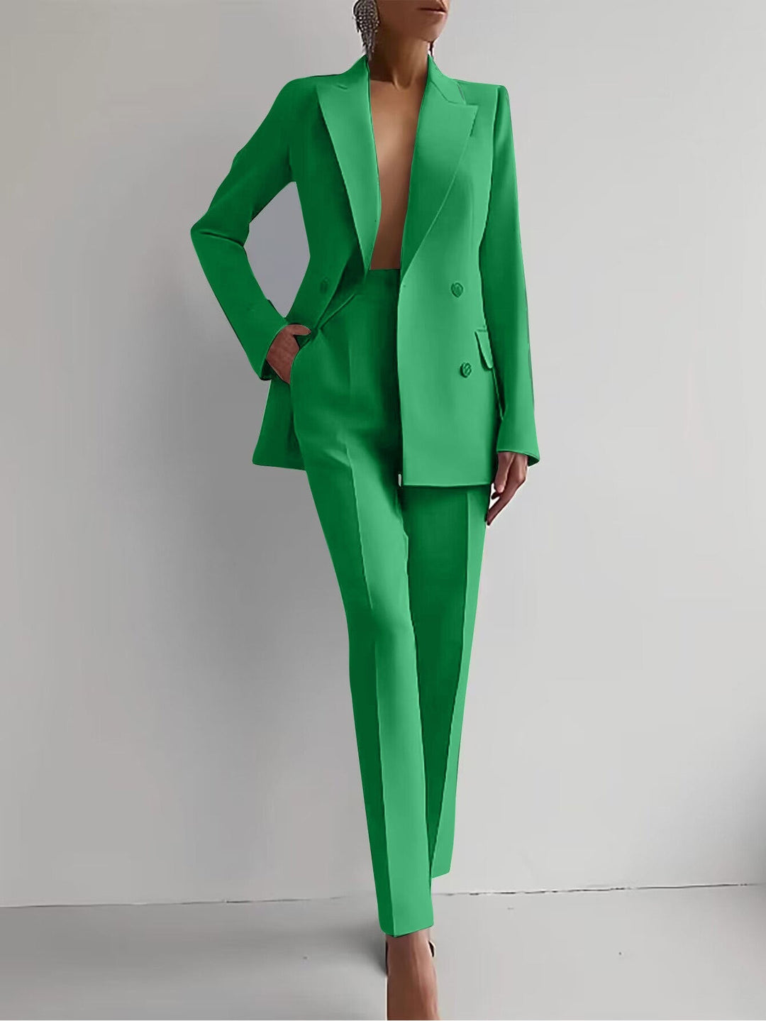 Kristen | Elegant Suit