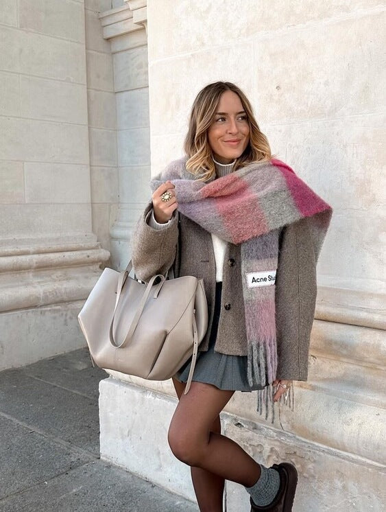 Jasmina | Shapely tote bag with side gathers