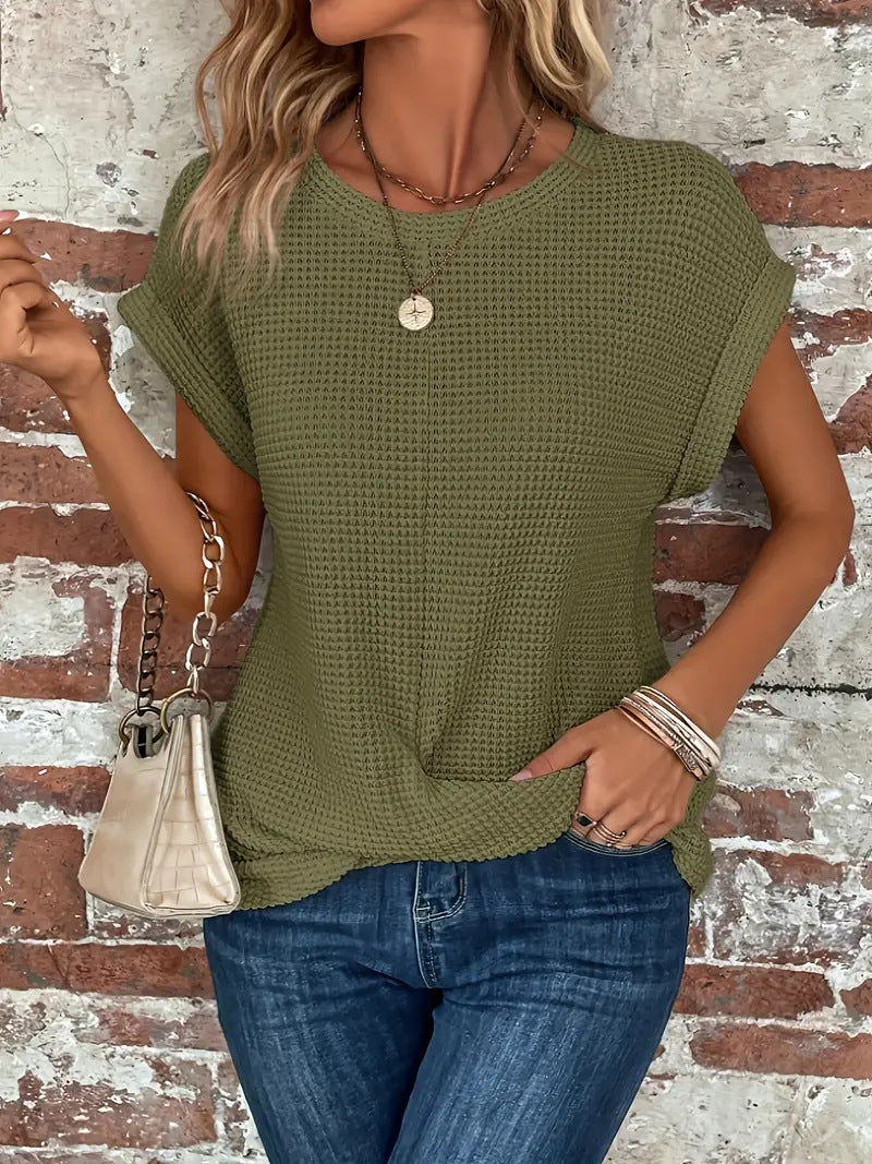 Phoebe | Sweetheart Round Neck T-Shirt